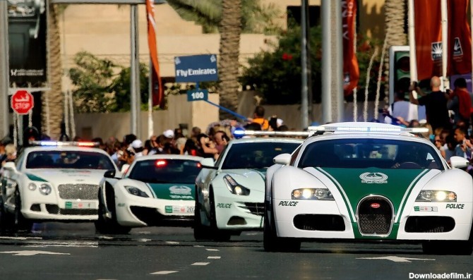 خودروهای عجیب پلیس در دبی / از بوگاتی و فراری تا آستون مارتین و ...