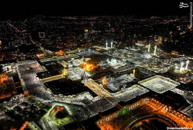 مشرق نیوز - تصویر هوایی از اولین شب قدر در حرم امام رضا(ع)