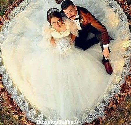 ژست عکس عروس و داماد در تالار ۱۴۰۰ - عکس نودی