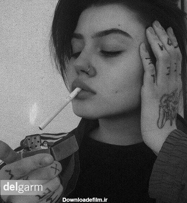 عکس تنهایی و سیگار