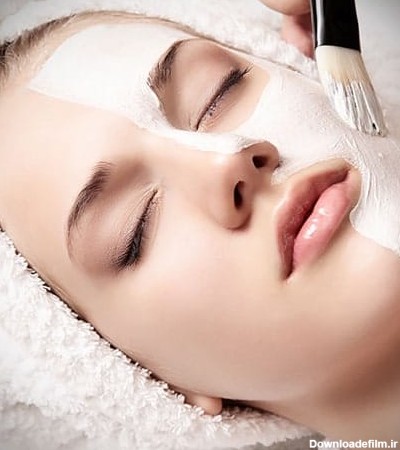 معرفی انواع روش های پاکسازی صورت و پوست | کلینیک گلدن رویال