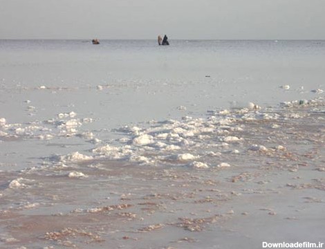 تصاویر تکان‌دهنده از خشک شدن دریاچه ارومیه - تابناک | TABNAK