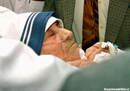 قدیسه یا فرشته دوزخ: گزارش تصویری از زندگی «مادر ترزا» – خبرگزاری ...