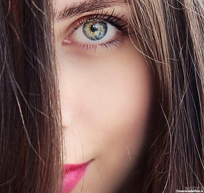 عکس دختر زیبا چشم رنگی برای پروفایل