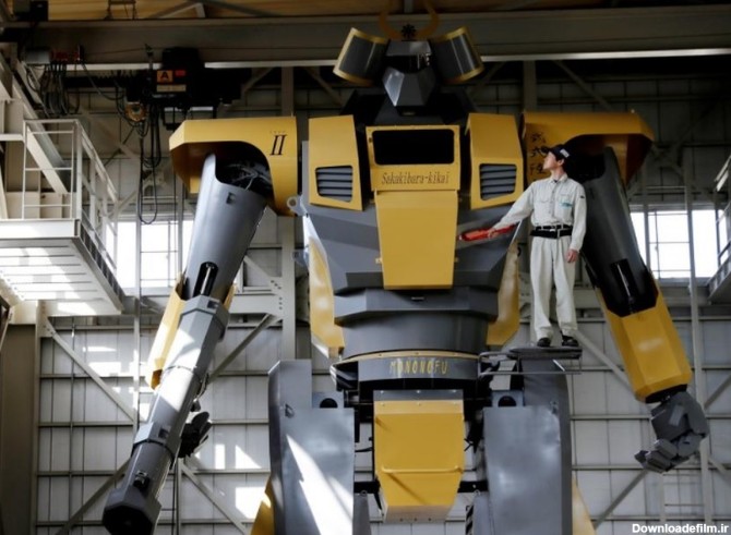آدم آهنی 8 متری در ژاپن برای حضور در جشن ها + تصاویر | پایگاه خبری ...