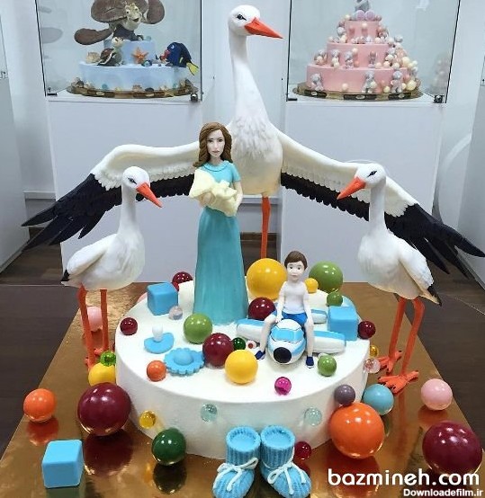 با این کیک های عجیب جشن خود را متفاوت برگزار کنید.