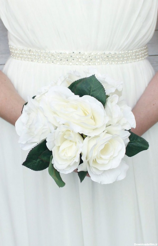 عکس دسته گل عروس رز سفید