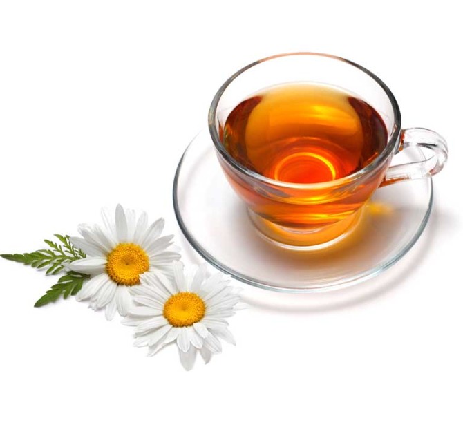 عکس لارج فرمت از چای و گل بابونه