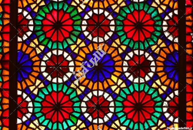 عکس شیشه های پنجره رنگی باغ دولت آباد یزد