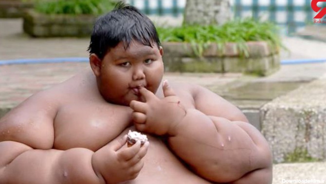 چاق ترین پسر 11 ساله جهان را ببینید +تصاویر