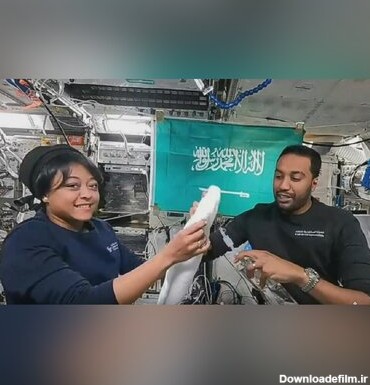 (ویدئو) دو فضانورد عربستانی در فضا چگونه نماز می‌خوانند؟