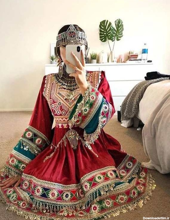 ۴۴ مدل لباس زنانه پولکی افغان جدید ۱۴۰۲ ؛ ترکیبی از زیبایی و ...