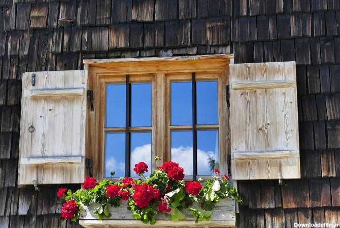تعریفی کامل از پنجره چوبی استوارسازان