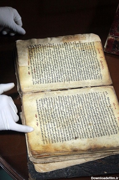 نگهداری قدیمی‌ترین انجیل دنیا در تبریز+ عکس | خبرگزاری فارس
