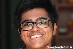 پسر 17 ساله‌ هندی که پول می‌گیرد تا فوتبال تماشا کند