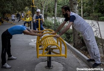 ورزش صبحگاهی در پارک لاله