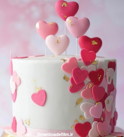 کیک ولنتاین فوندانتی رنگین کما قلب