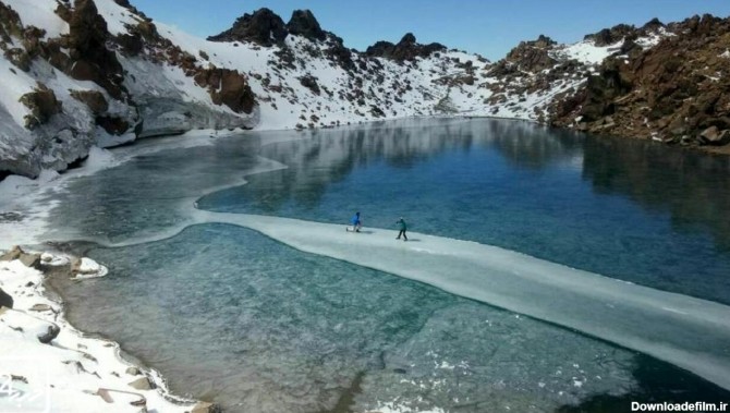 فیلمی از قدم زدن بر روی دریاچه یخ زده قله سبلان