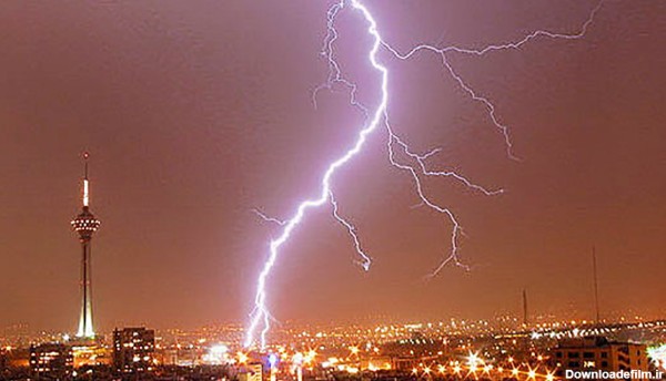 رعد و برق های شدید شب گذشته در تهران / هشدار هواشناسی+ عکس