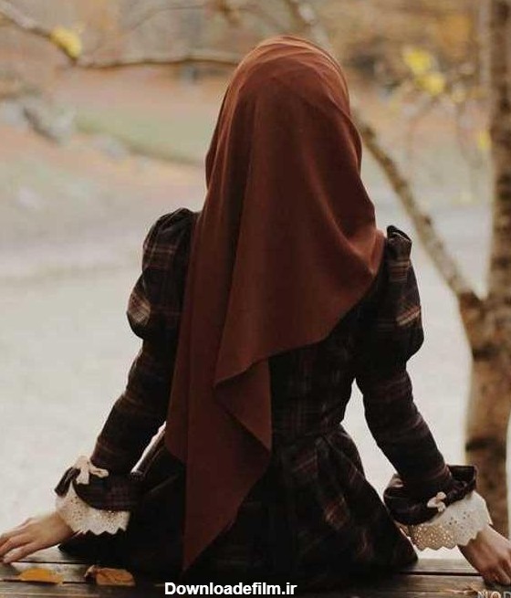 عکس پروفایل دختر غمگین با حجاب
