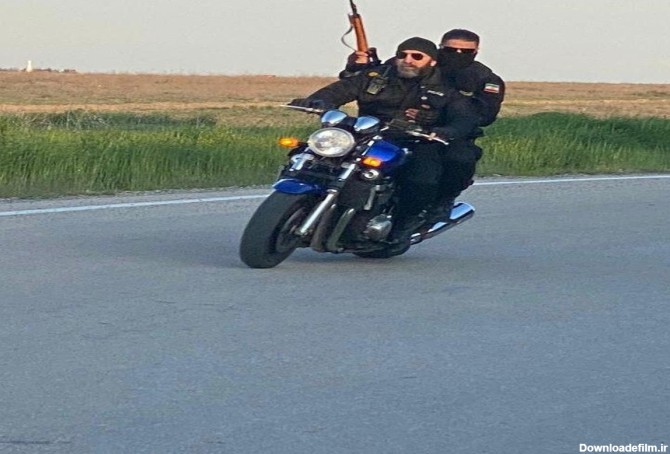بازیکن سابق پرسپولیس با موتور سنگین پلیس!/ عکس | پایگاه خبری جماران