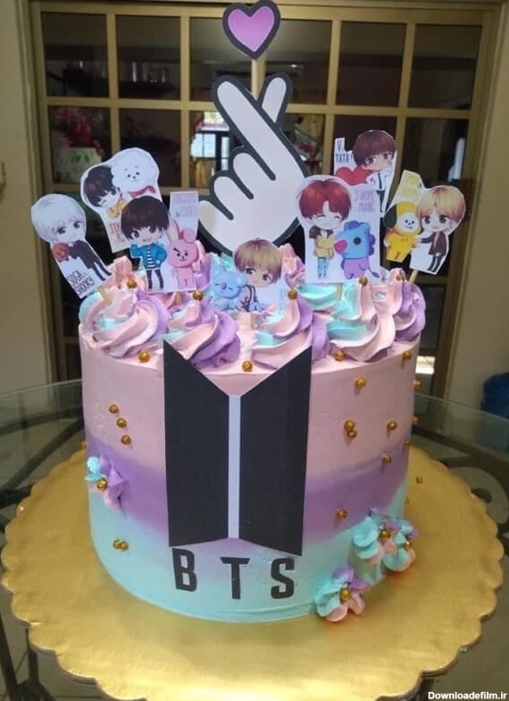 کیک فوندانت BTS برای تولد