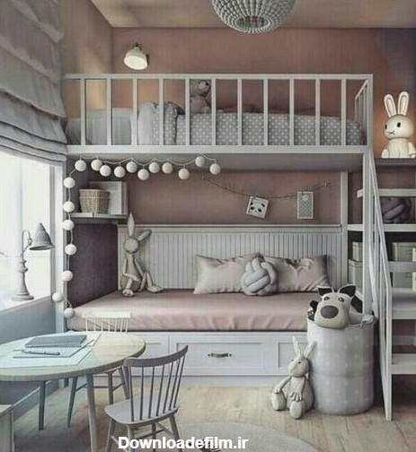 عکس اتاق خواب دخترانه کوچک تخت در نیم طبقه بالا