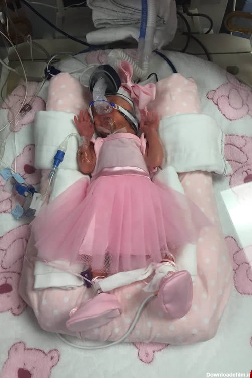 جذاب‌ترین نوزادان متولد شده در بیمارستان با لباس هایی جالب+تصاویر