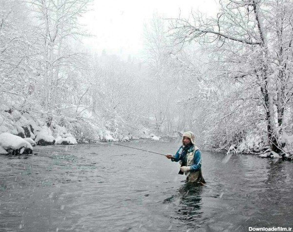 ماهیگیری در روز برفی