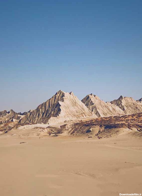 تصویر صحرا و کوه های کوچک | تیک طرح مرجع گرافیک ایران