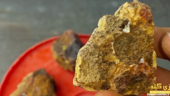 نمونه هایی از سنگ های طلادار ایرانی