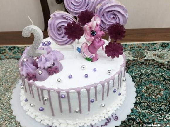 طرز تهیه کیک و تزیین کیک تولد 🤩 ساده و خوشمزه توسط ^_^ - کوکپد