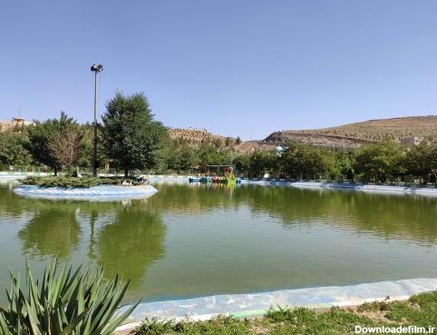 عکس دریاچه پارک عسل