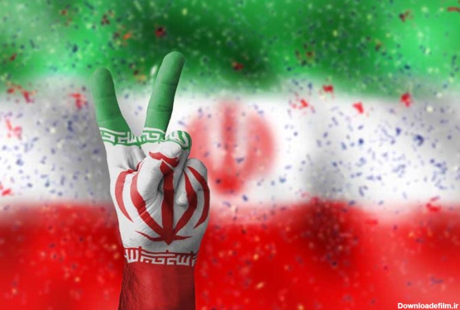 تصویر با کیفیت پرچم ایران با علامت دست پیروزی