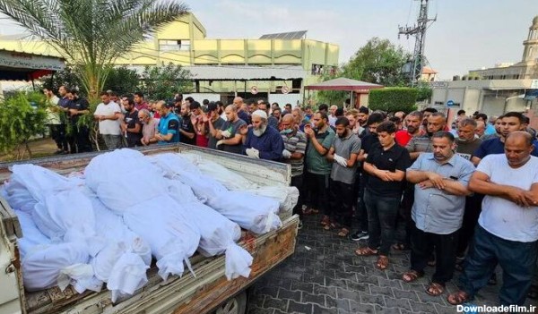اقامه نماز میت بر شهدای بمباران های صهیونیست ها در نوار غزه