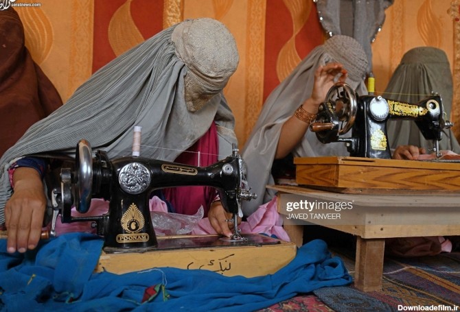 عکس/ خیاطی زنان برقع پوش در قندهار افغانستان!