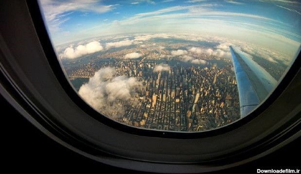 چرا پنجره هواپیما بیضی شکل است؟