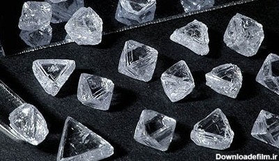 Raw-diamonds-1 الماس خام و معیارهای ارزش گذاری آن +۱۰ معدن الماس خام فعال جهان