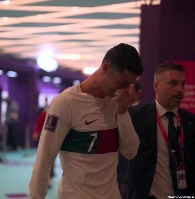 تصویر پربازدید از رونالدو بعد از حذف از جام جهانی | روزنو
