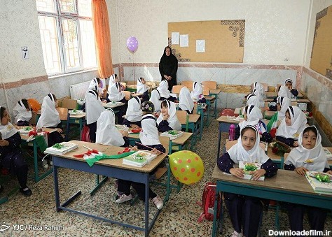 برگزاری روز اول مدرسه در دبستان دخترانه کرمانشاه + تصاویر