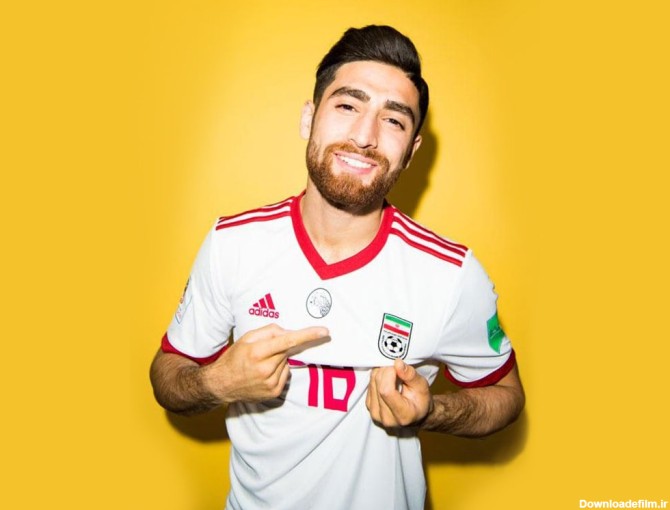 در جام جهانی 2014 لباس‌های تیم ملی ایران به رنگ‌های سفید، قرمز و سبز طراحی شد.
