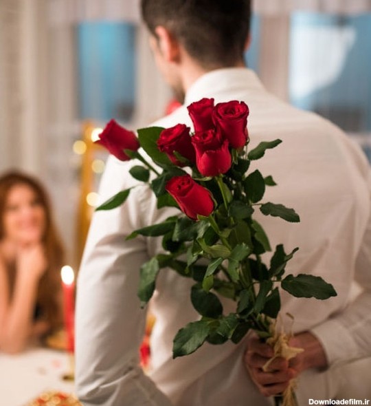 عکس پروفایل قشنگ دسته گل مرد برای همسر زن