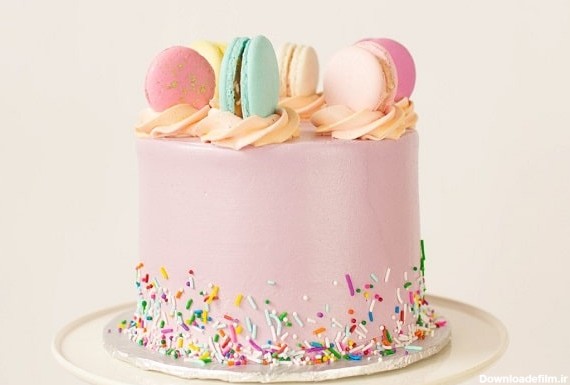 ماکارون برای کیک تولد دخترانه فانتزی