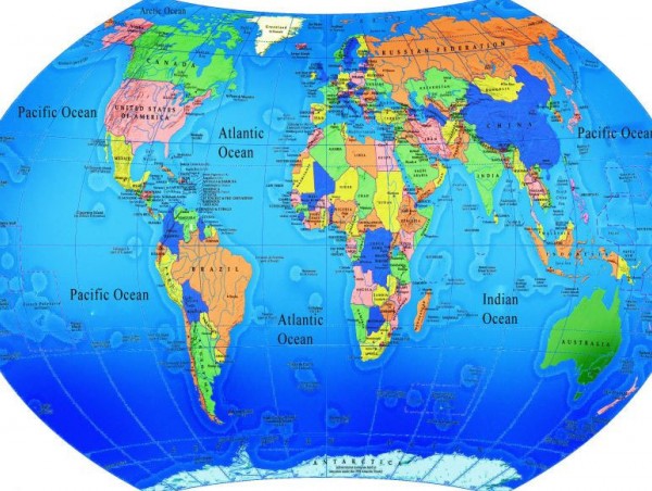 عکس کره زمین با نام کشورها