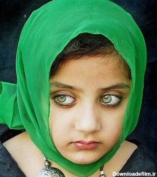 عکسهای دختری افغان با زیبا ترین چشم جهان