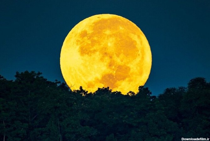 دومین "اَبَر ماه" سال، آسمانِ امشب را روشن می‌کند · خبرگزاری عصر قانون