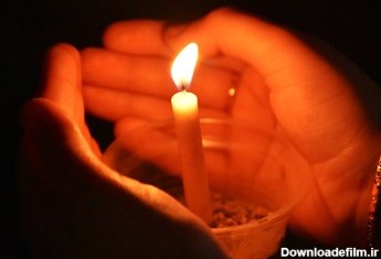 روشن کردن شمع عزا برای غربت امام حسین و یارانشان