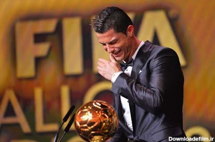 فرارو | رونالدو توپ طلا را برد