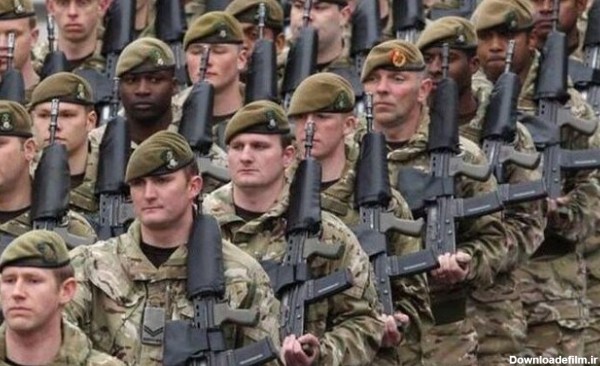 ببینید | تصاویر جنجالی رسانه انگلیس از سربازهای ارتش اوکراین با پرچم داعش!