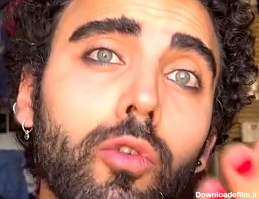 محمد صادقی بعد فرار از ایران : نه مردم نه زن ! / جنسیت خودم را نمی دانم ! + عکس های هوش پران